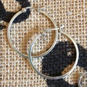 🌵 American Eagle Outfitters Silver Hoop Earrings